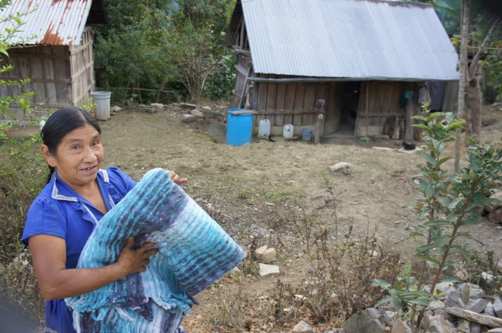 Familias beneficiadas por donaciones